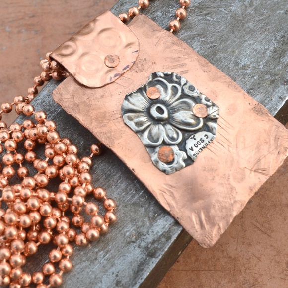 Antique Obsessions Jewelry - Floral Antique Sterling Silver Pendant Necklace